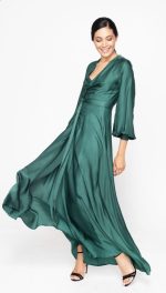 Φόρεμα πράσινο μαξι με μανίκια