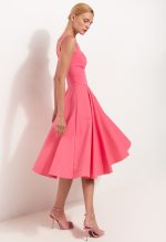 Ψηλόμεση φούστα κλος μαζί με Μπούστο με τιράντες