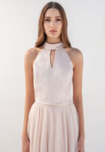 Τοπ δαντέλα με λαιμόκοψη halter