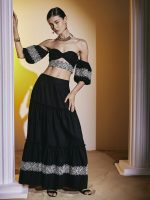 Σετ φούστα ψιλόμεση με Τοπ