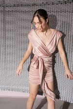 Μίνι ροζ φόρεμα