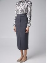 Μίντι φούστα με ραφή - Image 3