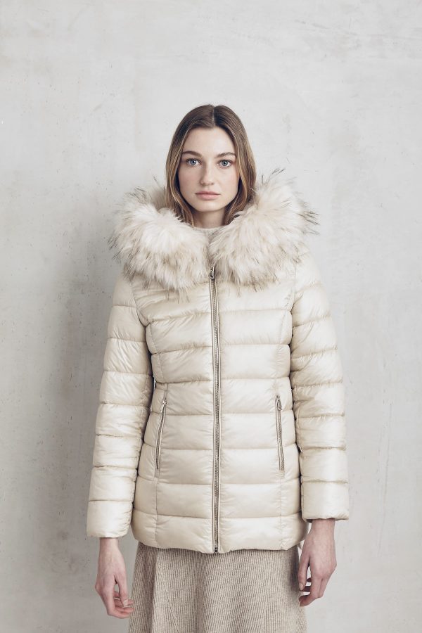 Μπουφάν με κουκούλα και αποσπώμενη Γούνα - Image 1