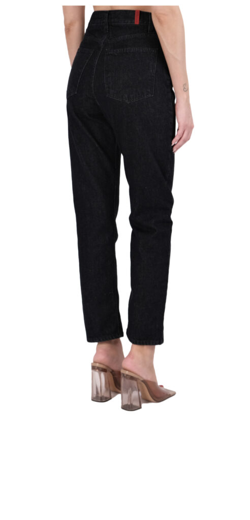 Gia Black S/W Oldschool - Image 3