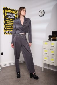 STRIKE CROP BLAZER GREY - Image 4