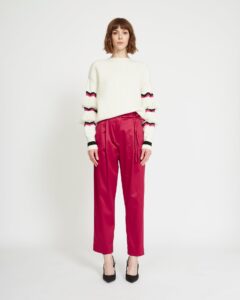 MAGLIA CON DECORI A CONTRASTO