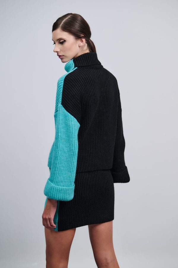 Blouse Turtleneck Two-Tone - Image 2