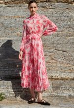 Εμπριμέ πλισέ μιντι φόρεμα - Image 3