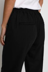 KAFFE KASAKURA CROPPED PANTS black - Image 2