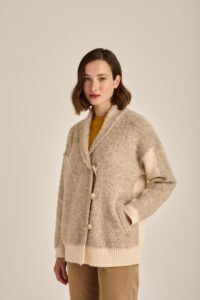 Short Duffle Knit Cardigan with fluffy texture