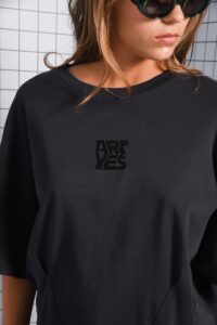 BUFFY T-SHIRT BLACK - Image 2