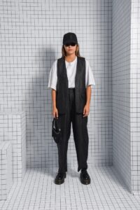 BREAKING GROUND VEST