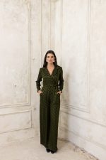 Φόρμα ολόσωμη εμπριμέ λαδί - Image 2