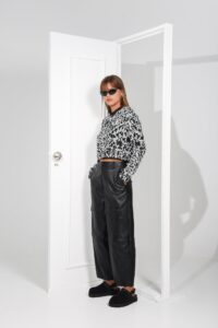 ARPYES BREAKING BARRIERS PANTS BLACK
