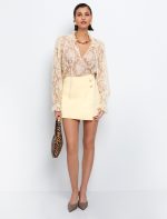 Skort με χρυσά κουμπιά