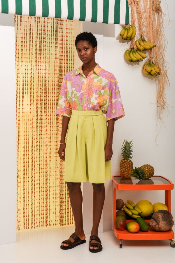 PAPAYA SHORTS lime 🍋‍🟩 - Image 1