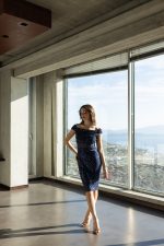 Φόρεμα εφαρμοστό με σχέδια από παγιέτα μπλε - Image 2