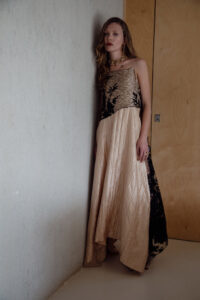 MADRIGAL DRESS - Image 3