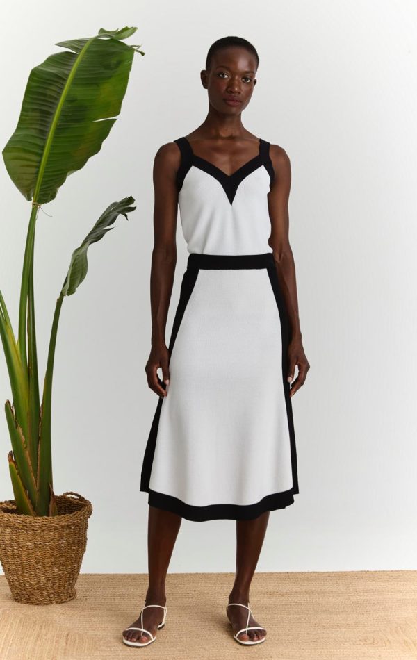 Σετ νήμα φούστα τοπ άσπρο μαύρο - Image 2