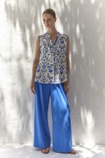 Αμάνικο εμπριμέ πουκάμισο