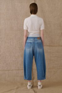 oose-Fitting Denim Pants - Image 3