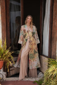 DELICATE KIMONO - Image 2