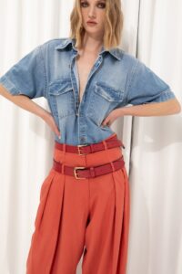 Classic Denim One Size Shirt - Image 4
