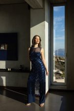 Φόρεμα μίντι με κρόσια