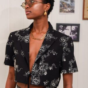 MI LUV YUH CROP BLAZER BLACK