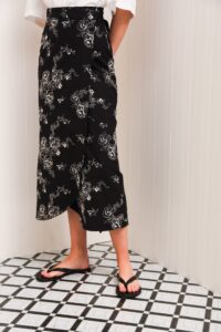 MI LUV YUH WRAP SKIRT BLACK - Image 4