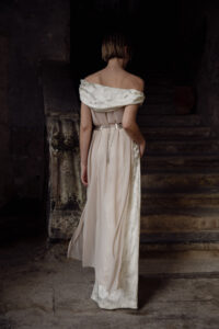 SONNET SLIT TOP - Image 3