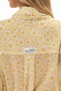Chamomile Print One Size Shirt - Image 4
