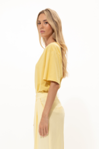 Chamomile Yellow T-shirt - Image 4