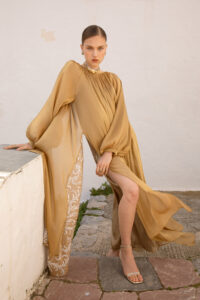 ARELLA COVER UP - Image 2