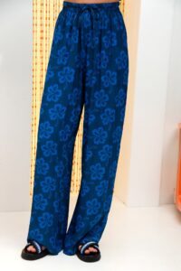 HIBISCUS PANTS BLUE - Image 3