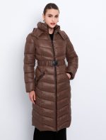 Mακρύ μπουφάν με ζώνη & κουκούλα