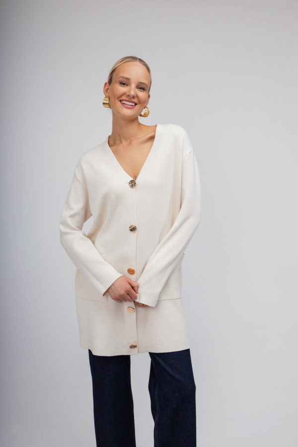 Πουλόβερ-Ζακέτα εκρού με χρυσά κουμπιά - Image 1