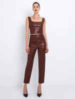 Ψηλόμεσο παντελόνι από δερματίνη kafe