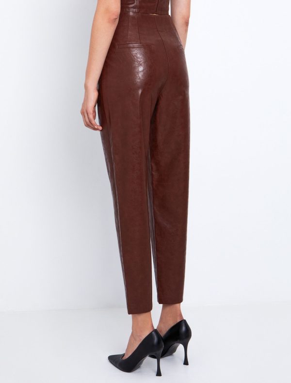 Ψηλόμεσο παντελόνι από δερματίνη kafe - Image 2
