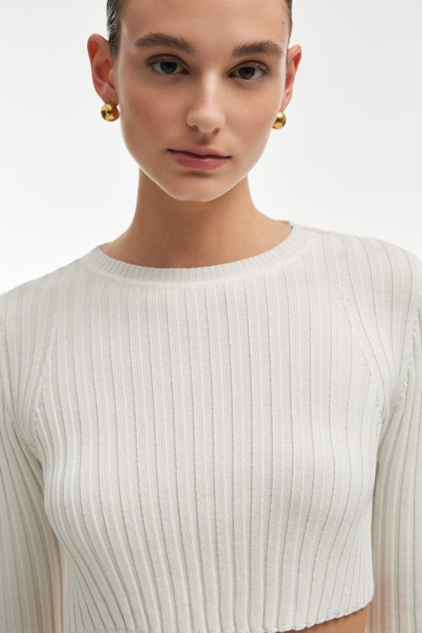 FEMME KNITTED CROP TOP WHITE - Image 3