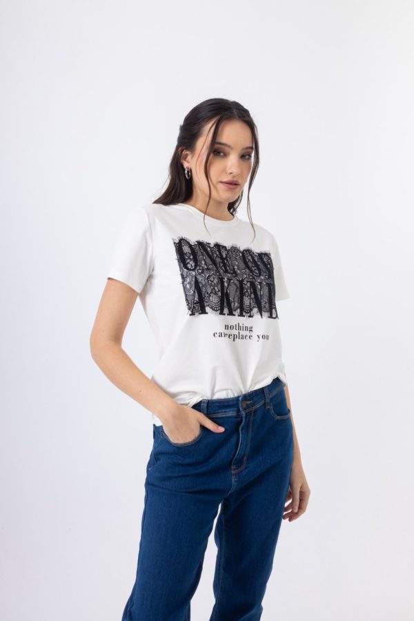 Λευκό Κοντομάνικο Μπλουζάκι με Τύπωμα “One of a Kind” & Δαντέλα (Αντιγραφή) - Image 3