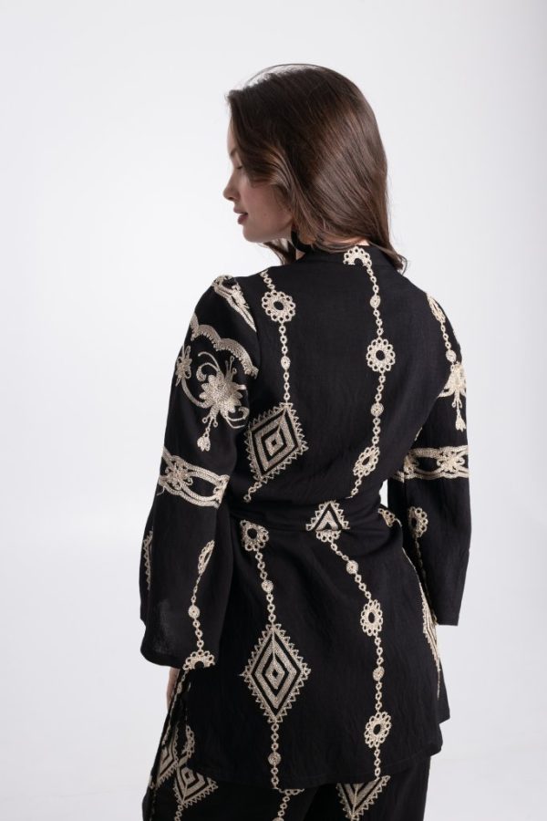 Σετ Κρουαζέ μαύρο με χρυσές λεπτομέρειες - Image 2