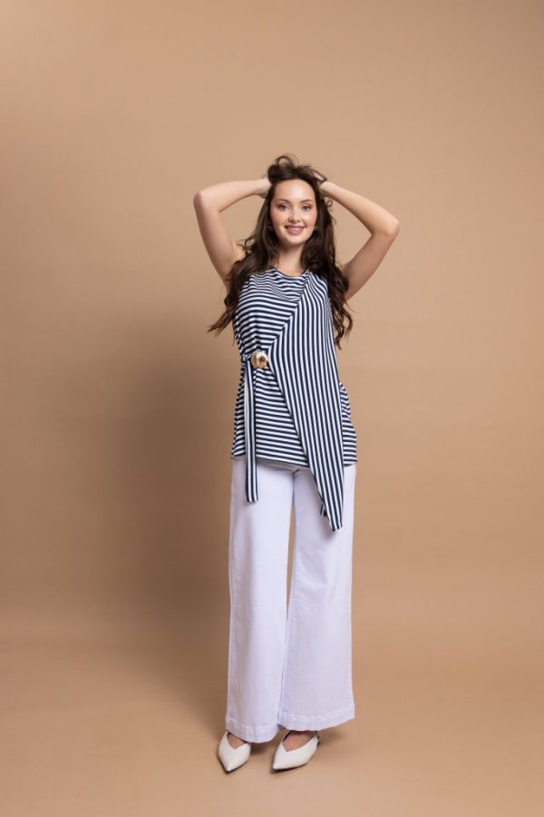 Ριγέ Μπλούζα Ασύμμετρη Μπλε με Διακοσμητική Αγκράφα Κοχύλι - Image 2