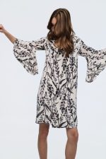 Φόρεμα σάκος με εντυπωσιακό print - Image 2