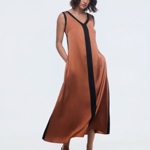 Φόρεμα αμάνικο με διχρωμία