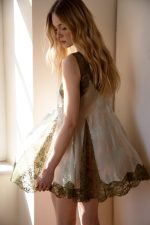 BETWEEN TOPDRESS - Image 2