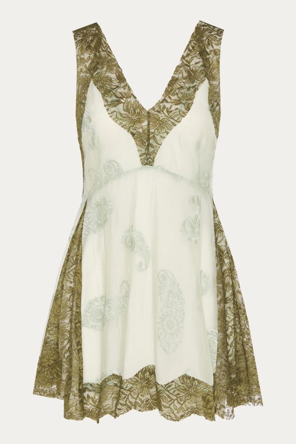 BETWEEN TOPDRESS - Image 3