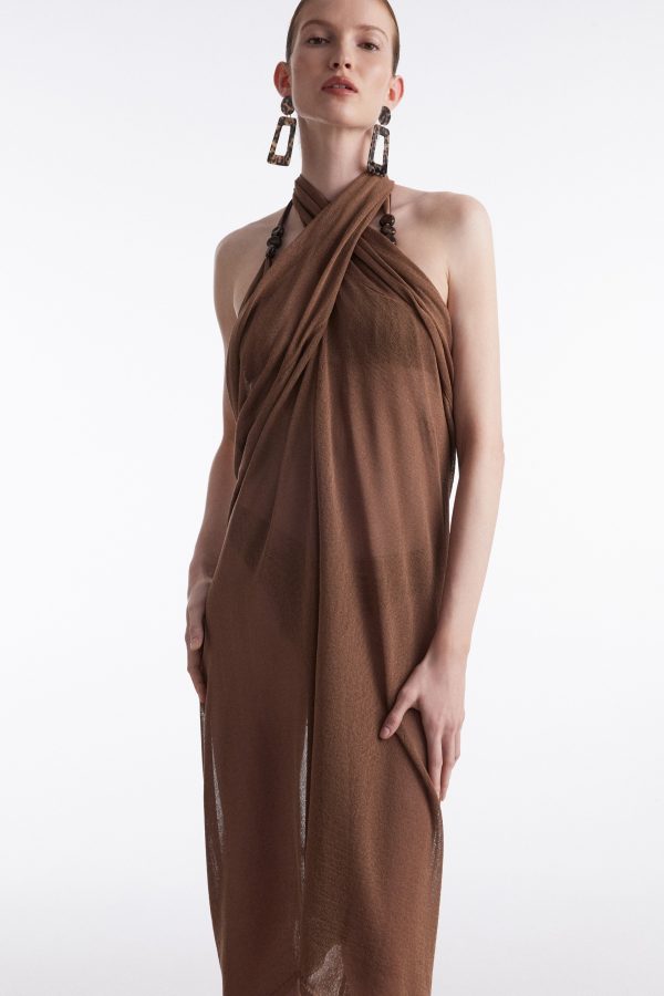 NO.26 KNITTED SARONG BROWN - Image 1