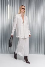 KOI SKIRT WHITE