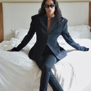 HOURGLASS BLAZER BLACK